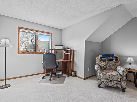 4th image of 13504 Parkwood Dr
