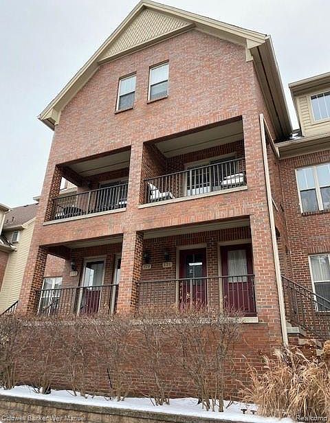 1st image of 133 Allenhurst Ave #43