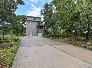 304 E 164th Ter, Belton, MO 64012