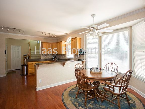 5th image of 405 Mercer Dr