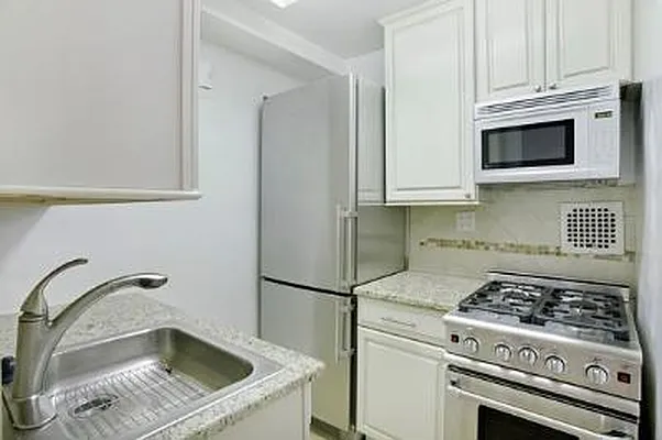 Rented by Corcoran | media 5