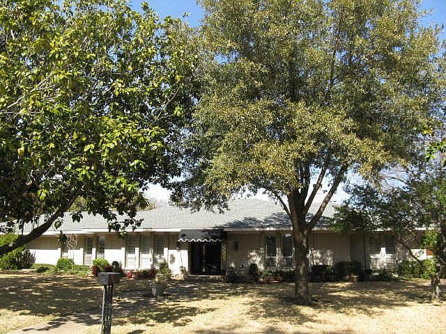1st image of 13429 Forestway Dr