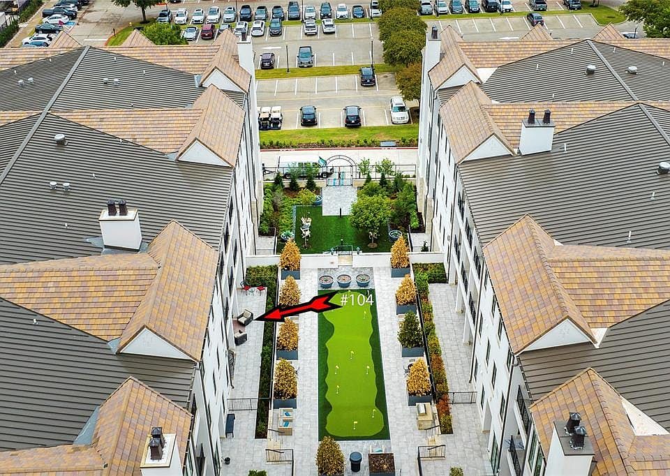 1st image of 5270 Town And Country Blvd #104