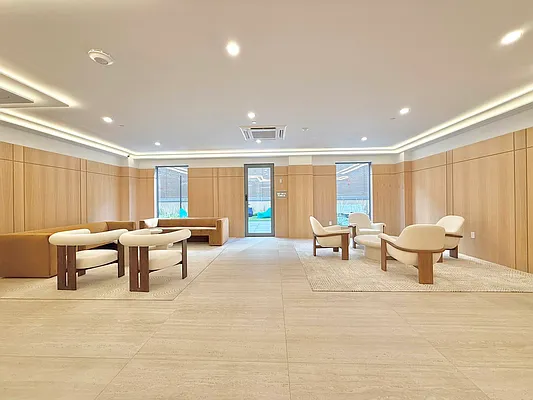 Rented by Watermark Capital Management LLC | media 16