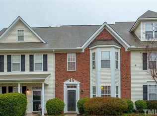 2645 Garden Knoll Ln, Raleigh, NC 27614