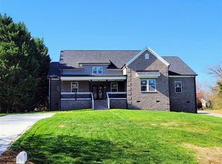 4005 Stillbrook Ln, High Pt, NC 27265