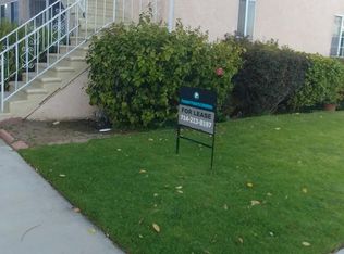7011 W Manchester Ave, Los Angeles, CA 90045