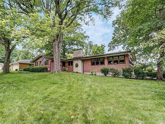 2nd image of 475 Elm Grove Dr