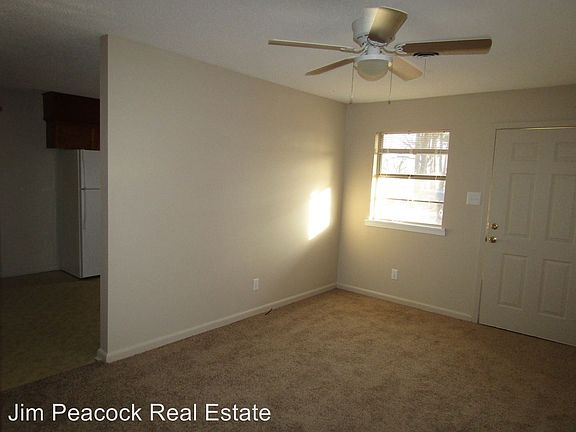 4th image of 512 Poplar St
