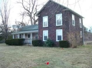 180 Woodbridge St, South Hadley, MA 01075
