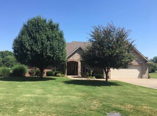 5055 Lake Breeze Rd, Grove, OK 74344