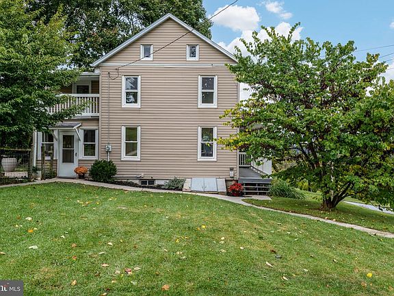 2nd image of 2372 Mount Zion Rd