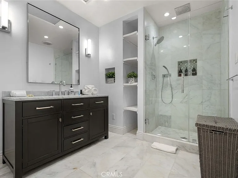5932 Lubao Ave — Photo 19