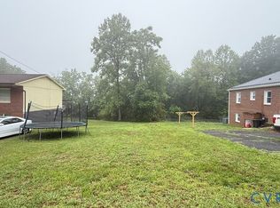 1135 1/2 Banner St, Martinsville, VA 24112