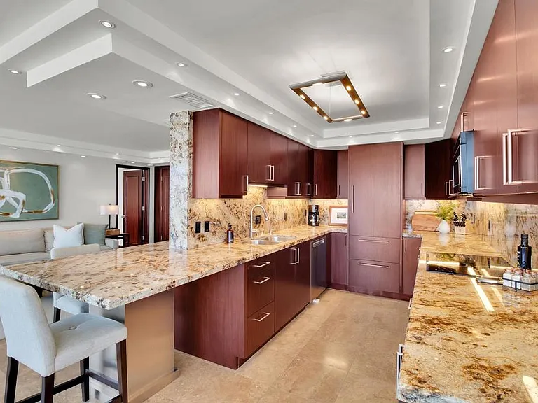 1760 Avenida Del Mundo #406 — Photo 9