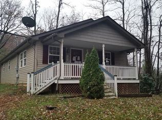 180 Maple St, Clyde, NC 28721