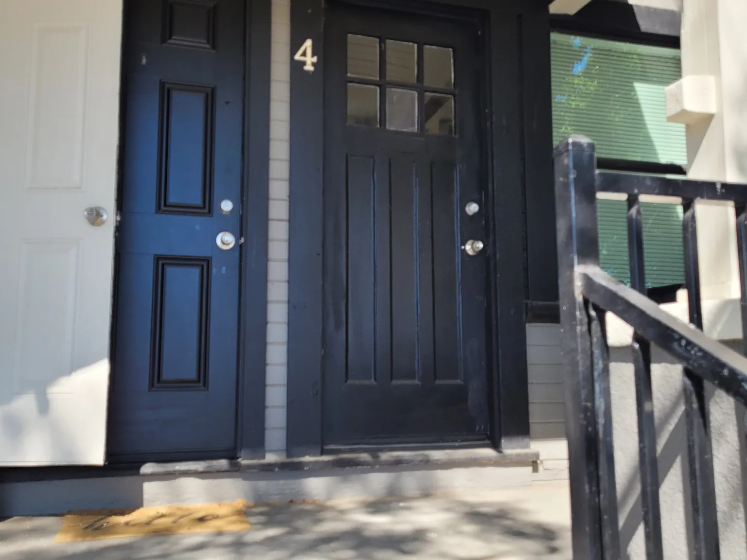 2 bed, 750 sqft, $1,800 — Photo 1