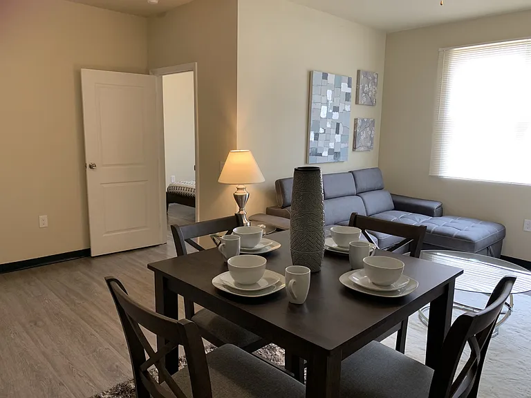 Fountain Hill Apartments — Photo 19