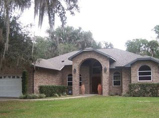 201 N Jungle Rd, Geneva, FL 32732