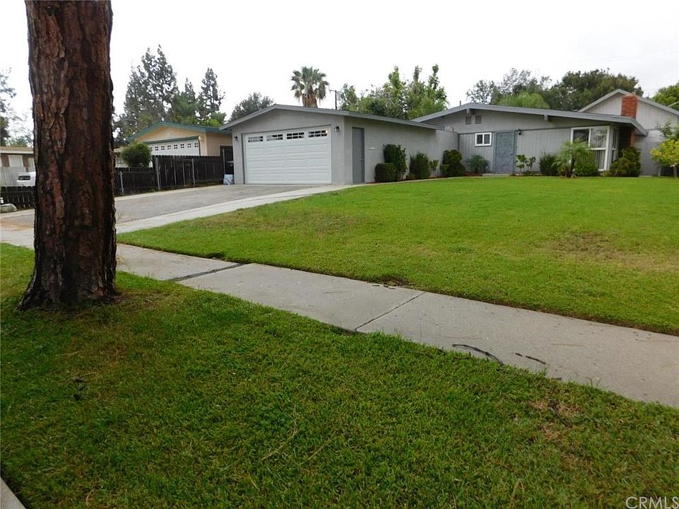 1st image of 1002 N Lyman Ave