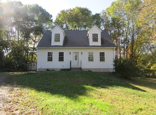 3 Bmw Dr, Griswold, CT 06351