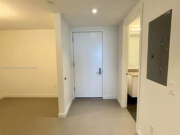 5th image of 1600 NE 1st Ave #3015