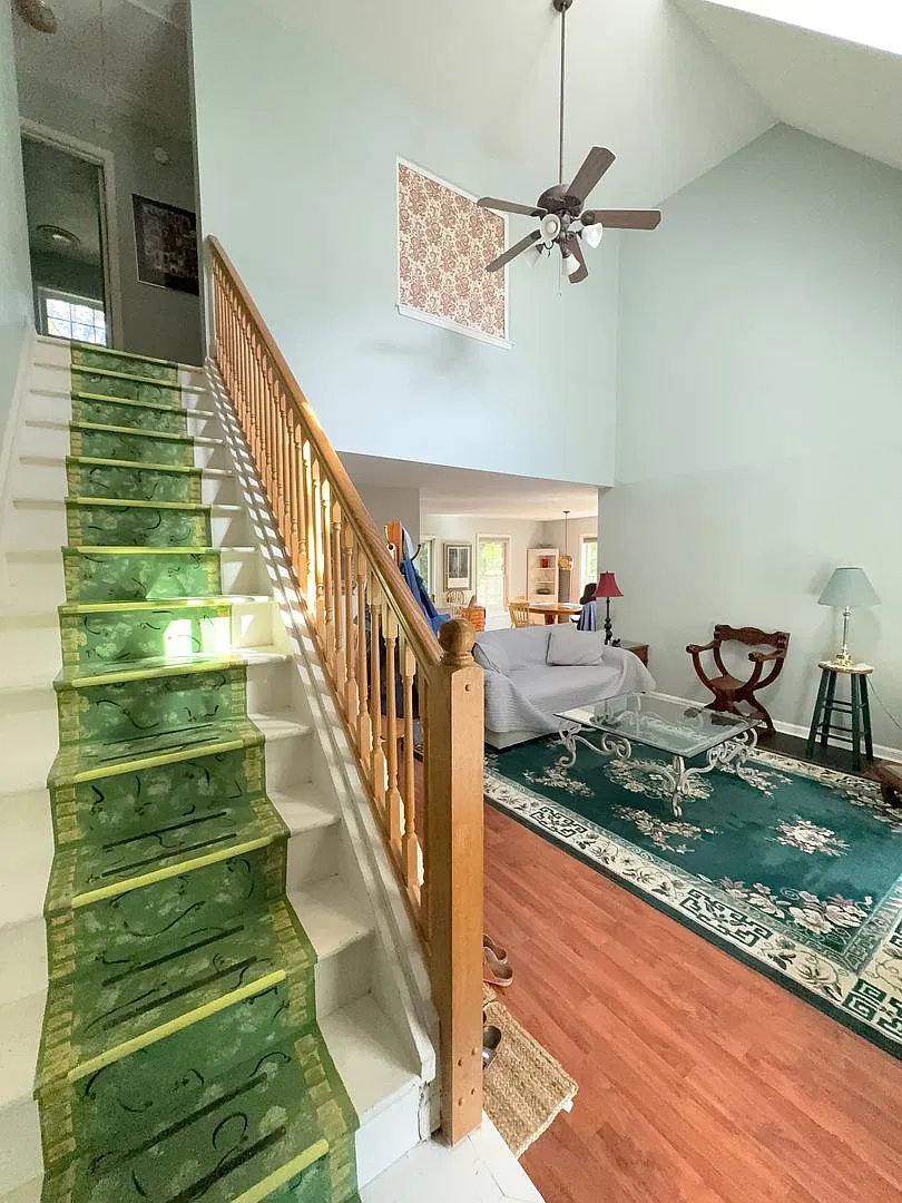 408 Mitchell Lane — Photo 3