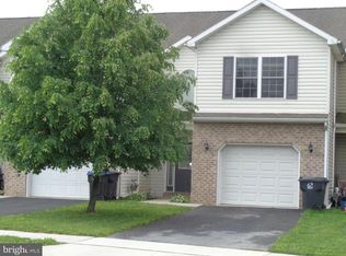 124 Sable Dr, Carlisle, PA 17013