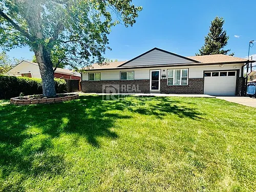 9301 Julian Way Photo 1