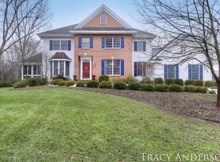 2030 Hunters Run NE, Ada, MI 49301