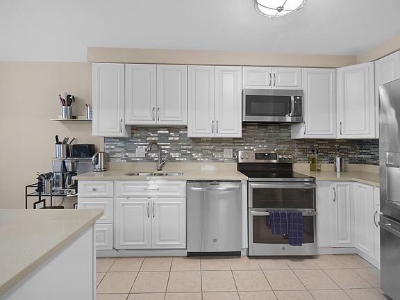 5th image of 6008 Morgan Ct