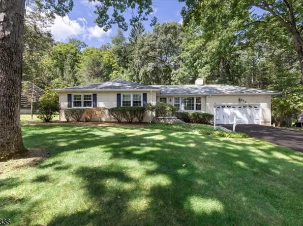 629 Lawlins Rd, Wyckoff Twp., NJ 07481