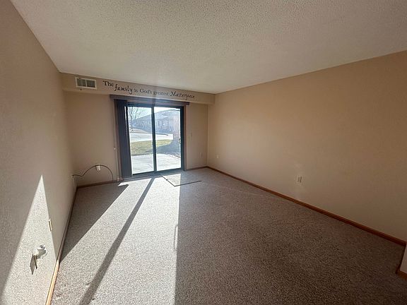 3rd image of 2327 27th St