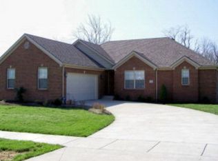 125 Legacy Dr, Berea, KY 40403