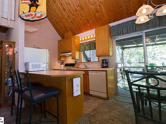 3rd image of 22182 Crystal Falls Dr