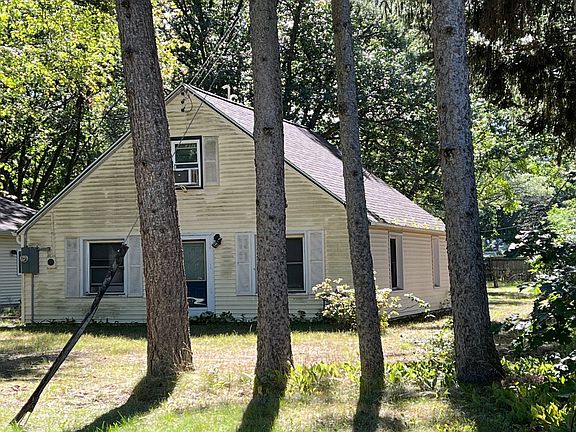2nd image of 1175 Englewood Ave