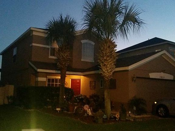 2nd image of 1931 Meadow Pond Way
