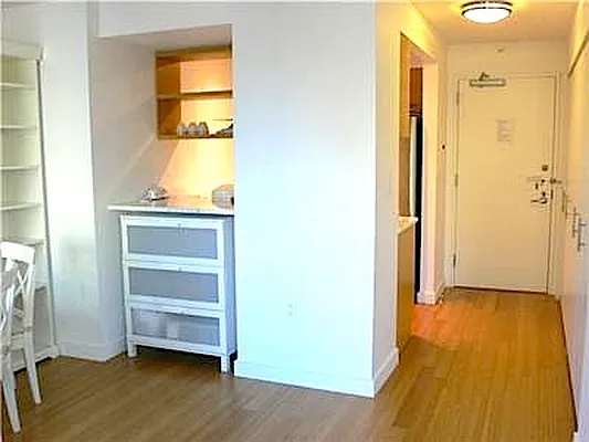 Rented by New York Residence | media 22