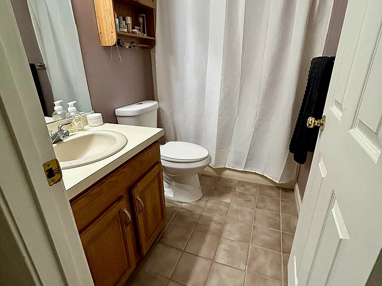 104 Ashmead Cmns #104 — Photo 10
