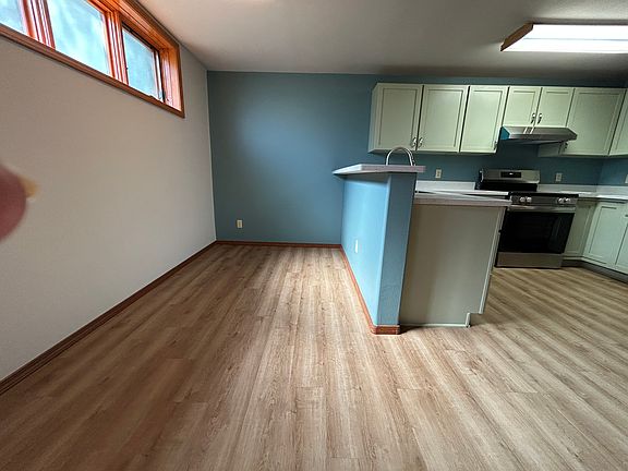 5th image of 600 Beverly Ave #B