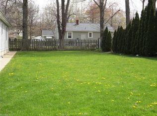 141 Fay Ave, Avon Lake, OH 44012