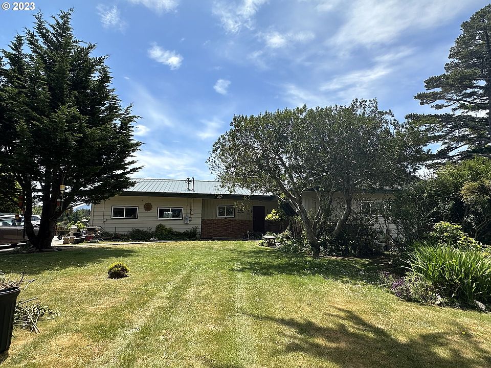 26 Geer Cir, Port Orford, OR 97465 MLS 23088075 Zillow