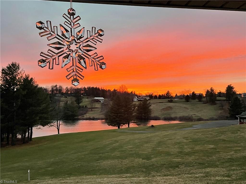 3241 Misty Trl 3, Fancy Gap, VA 24328 Zillow