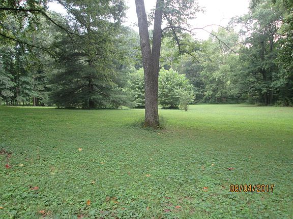 2nd image of 199 Twin Island Ln