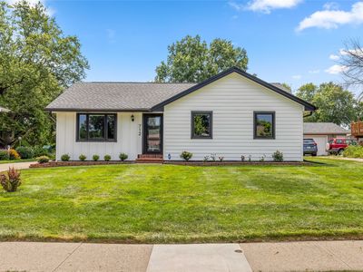 712 NE 4th St, Grimes, IA, 50111
