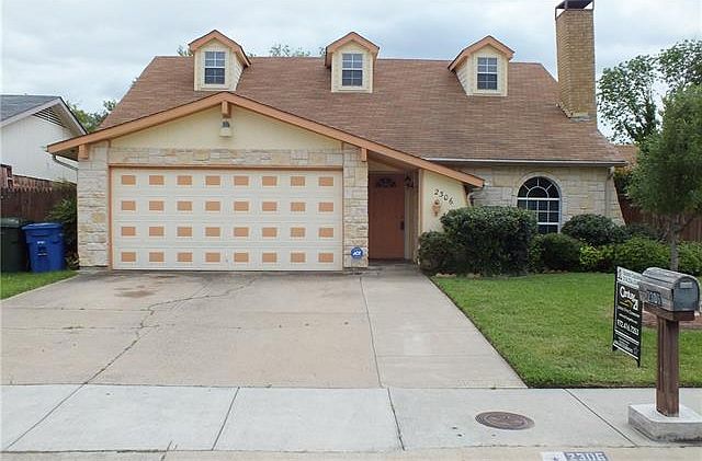 1st image of 2306 Montclair Dr