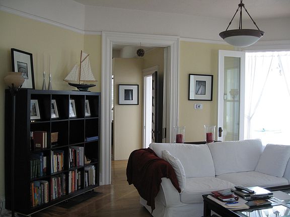 Octagon Living room