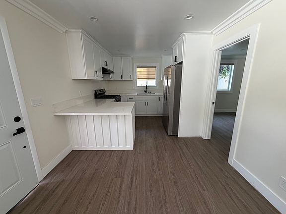 2nd image of 8427 San Carlos Ave #B