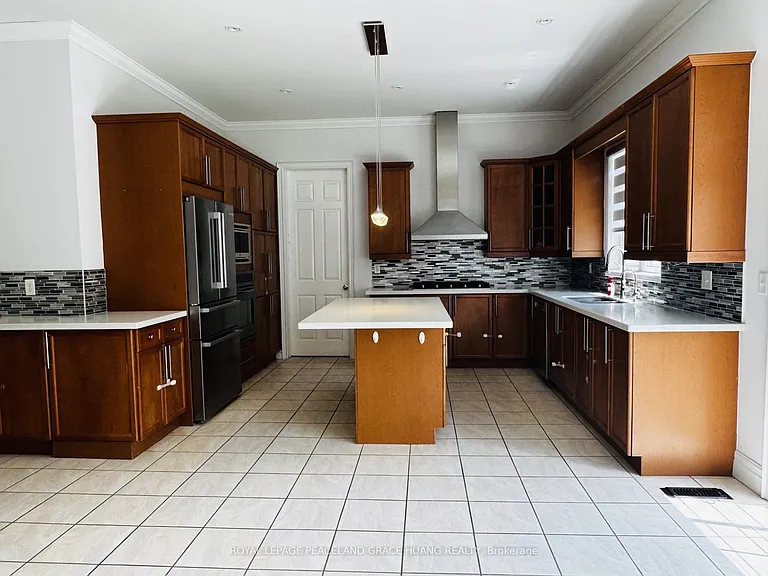 3 Tarmack Dr — Photo 14