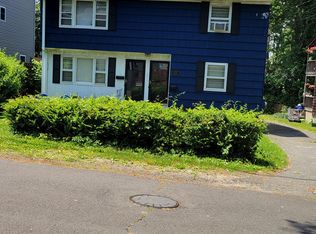 1 Fordham Dr, Norwalk, CT 06855